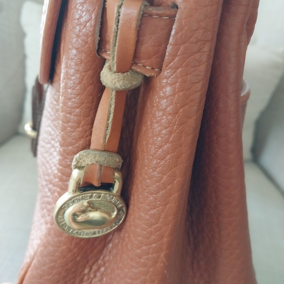 Dooney & Bourke Vintage All Weather Leather Essex Top Handle - Picture 6 of 11